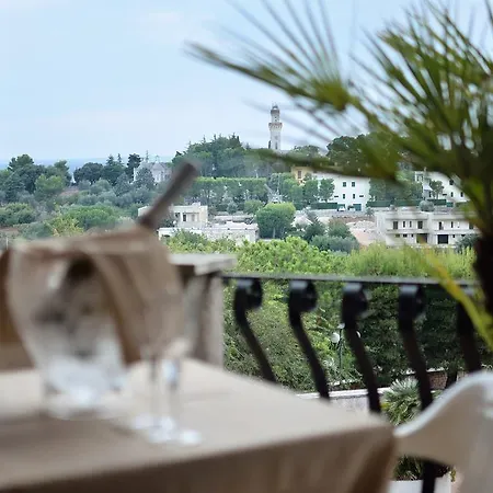 La Silvana Hotel